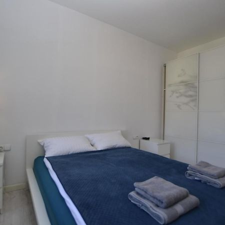 Apartament Bursztynowy Z Garazem -Centrum Gliwic Gliwice Exterior foto